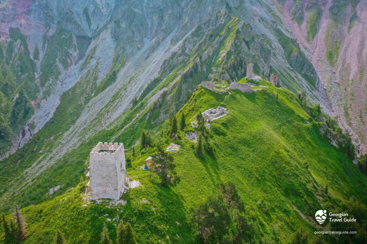 Khikhani Palace Khulo Экстерьер фото